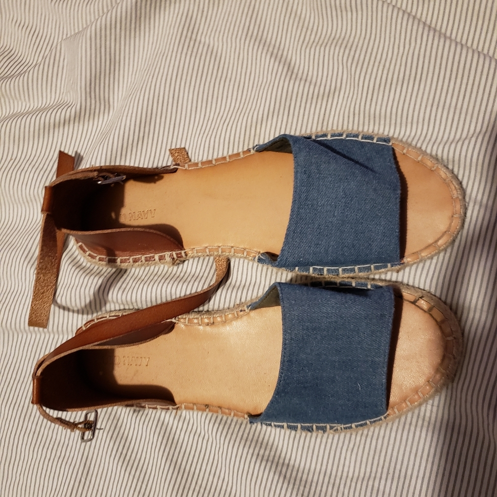 Sandals - Picture 2 of 2